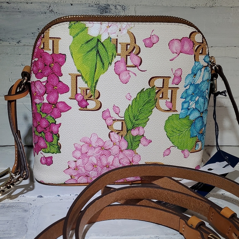 NWT Dooney and Bourke Hydrangea Domed Crossbody